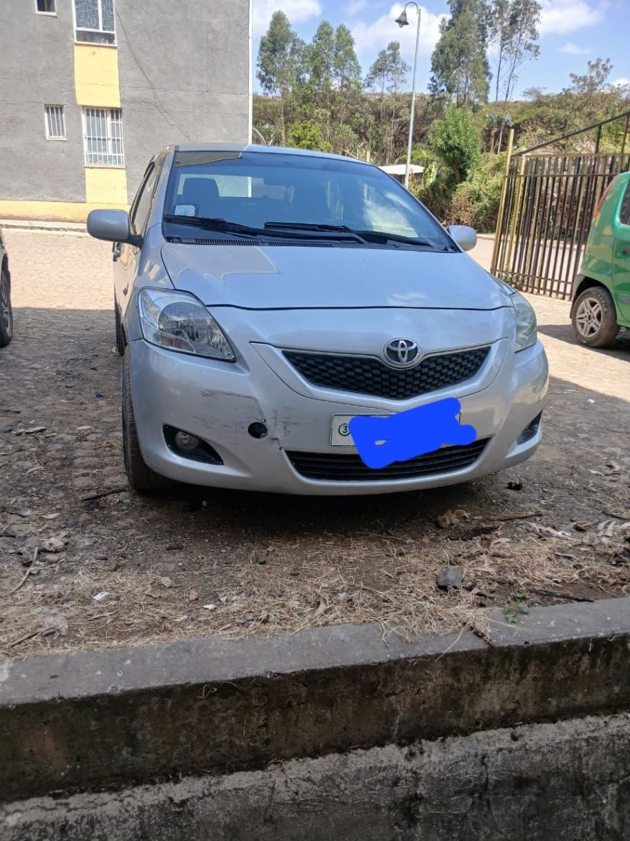 Toyota Yaris Sedan